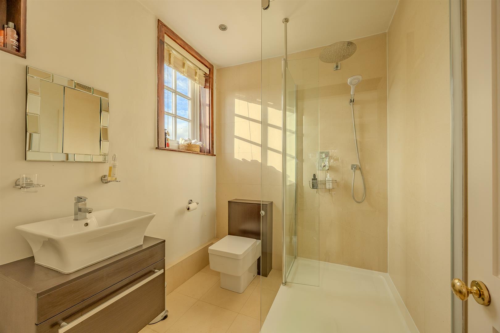 Cotmer Road, Oulton Broad South Gallery Image